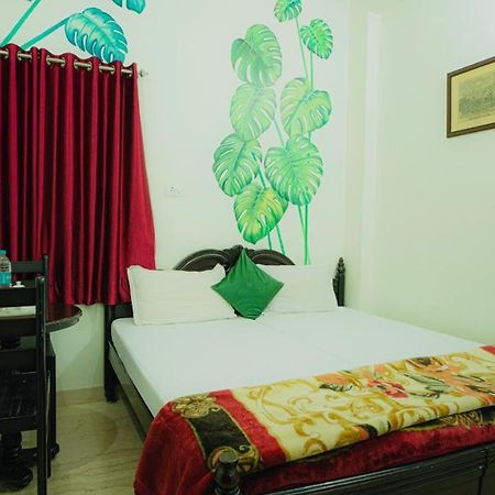 Hotel Lake Paradise Udaipur Ngoại thất bức ảnh