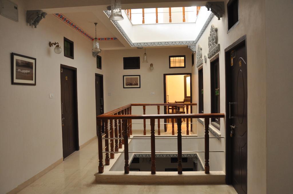 Hotel Lake Paradise Udaipur Phòng bức ảnh